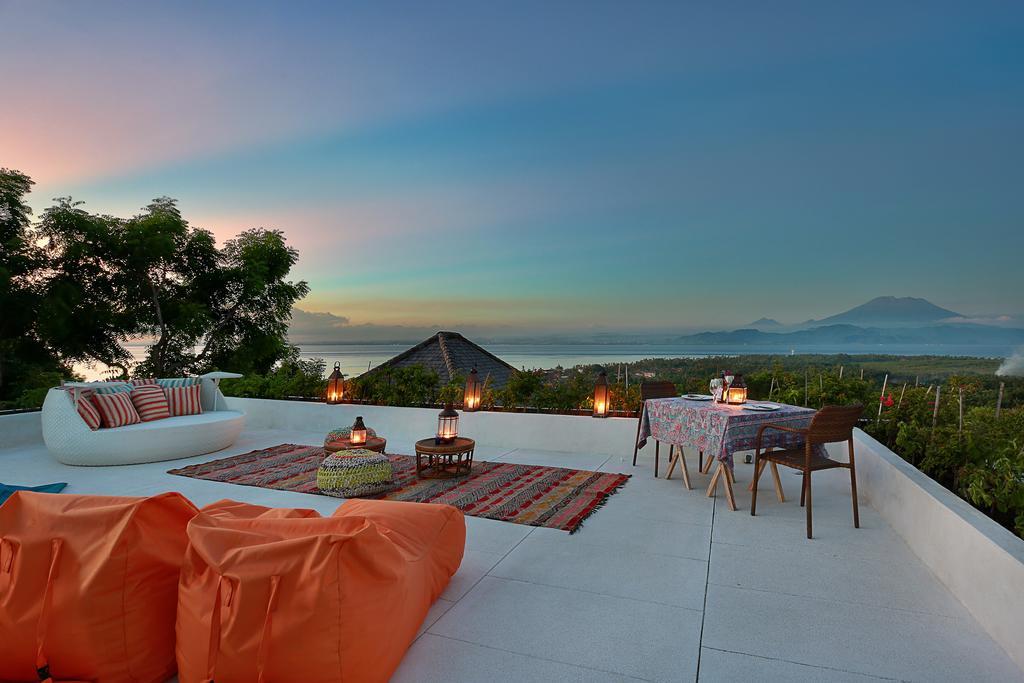 353 Degrees North Villa Lembongan Rum bild